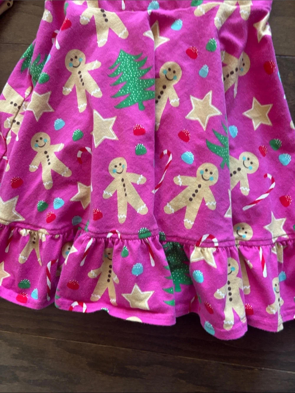 Eleanor Rose festive pink